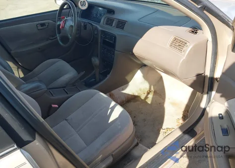 1999 Toyota Camry Le from USA, damaged, VIN 4T1BG22K4XU531666